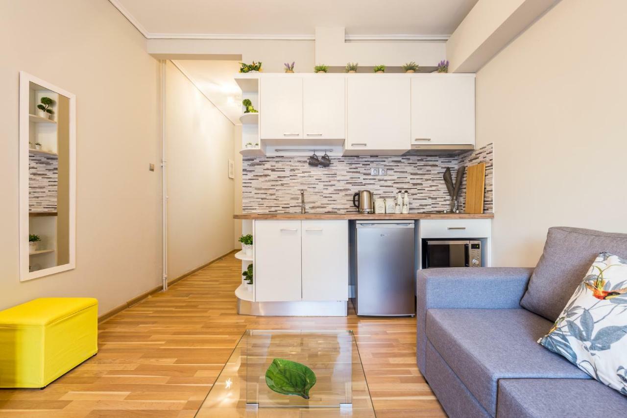 Exceptionally Located Studio Apartment Афіни Екстер'єр фото